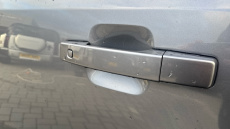 Land Rover Defender 3.0 D250 X-Dynamic SE 110 5dr Auto Diesel Estate